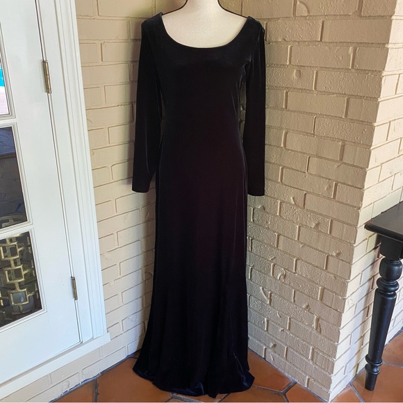 Vintage Dresses & Skirts - Vintage 90s Maxi Black Velvet Dress Morticia Goth Grunge Vamp Core Sexy Size 12